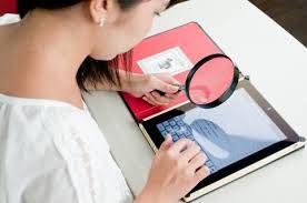 パソコン・タブレットなどを使っても仕事できるのイメージ